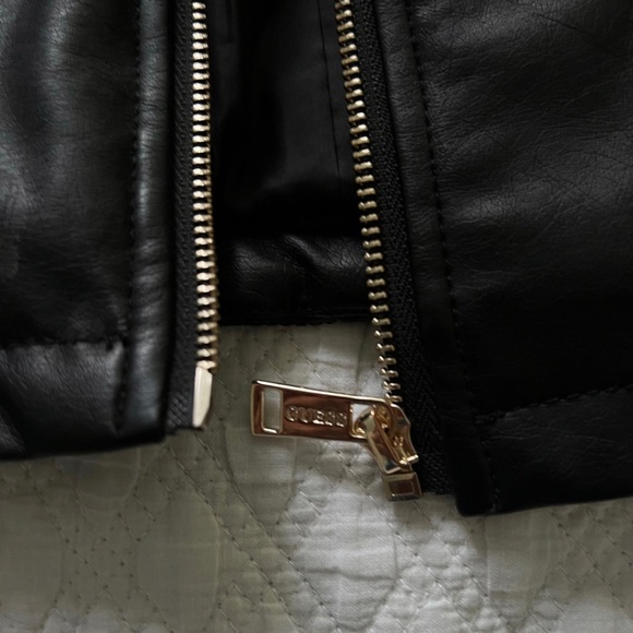 Guess Factory Leather Jacket - Picture 5 of 6